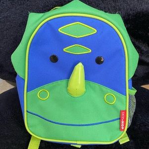 🛒 3/$10 Small backpack.